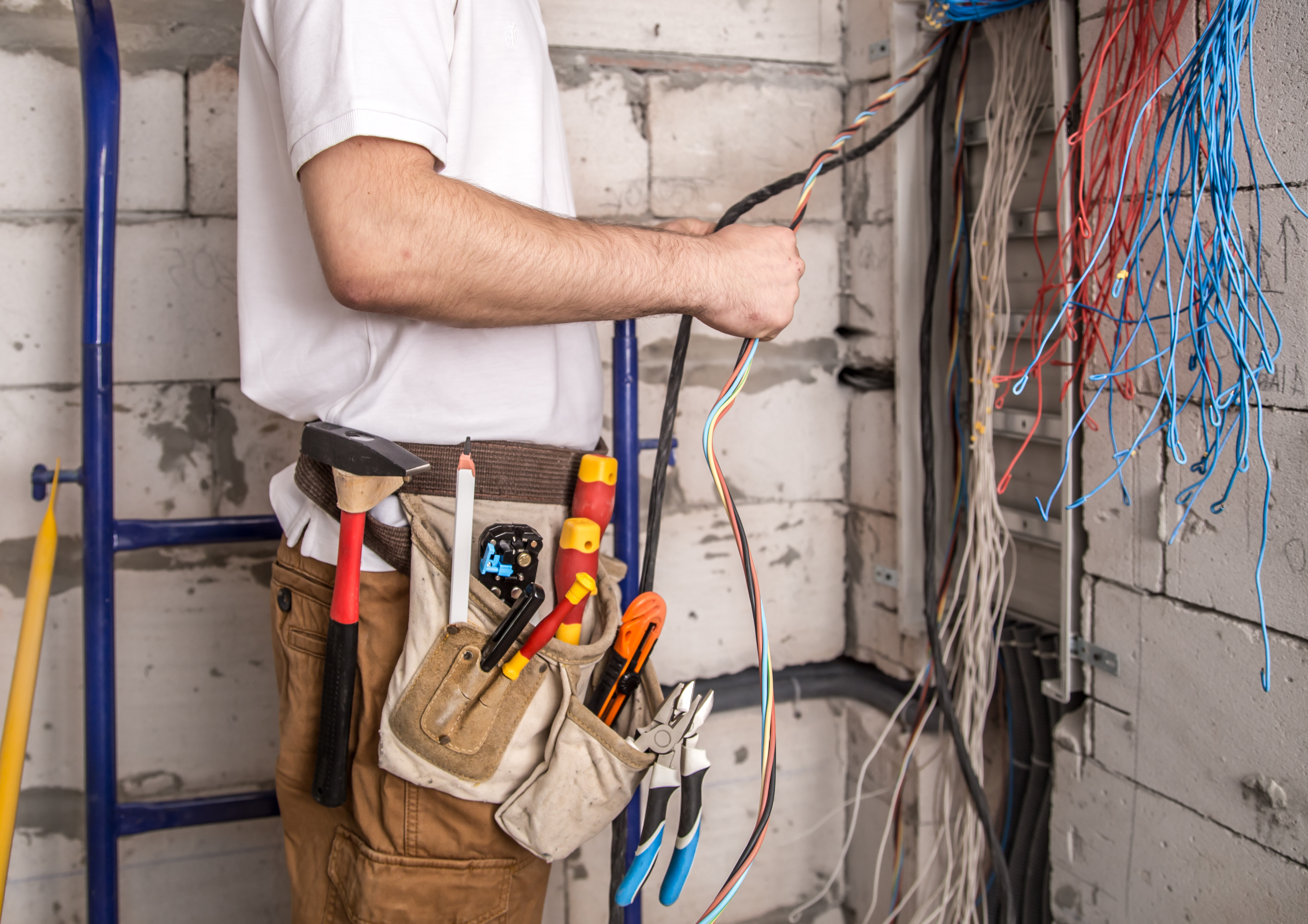 7 Signs Your Home Needs Rewiring